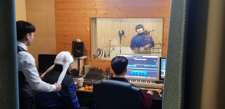 샤이닝스튜디오 이미지