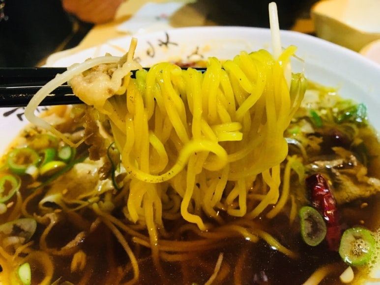 오휘홍대 이미지