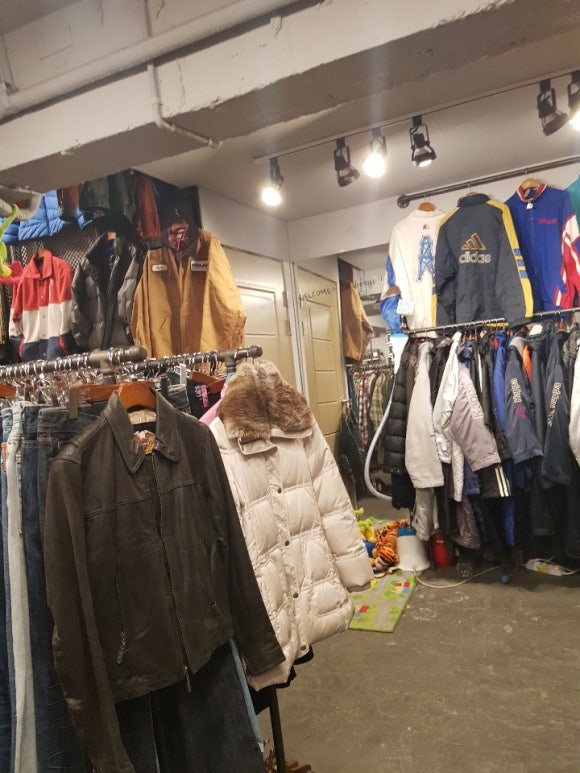아지트구제 이미지