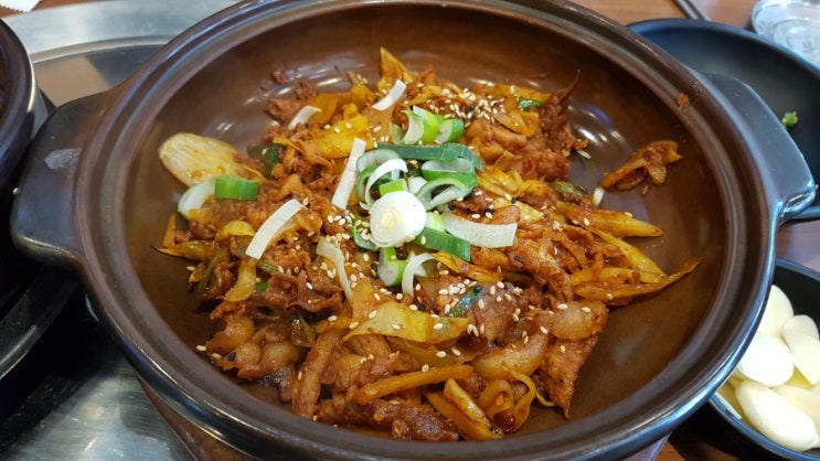 정성식탁 이미지