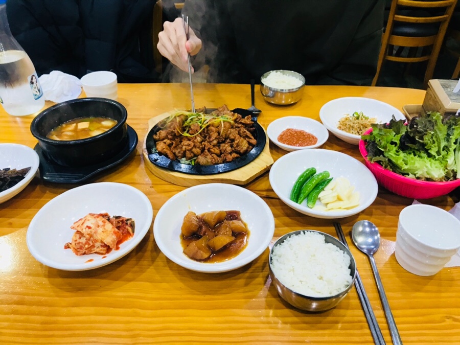 이동엄마김치찌개 이미지