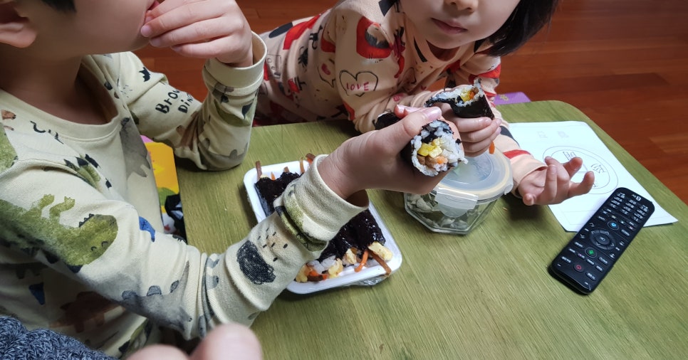 엄지꼬마김밥 이미지