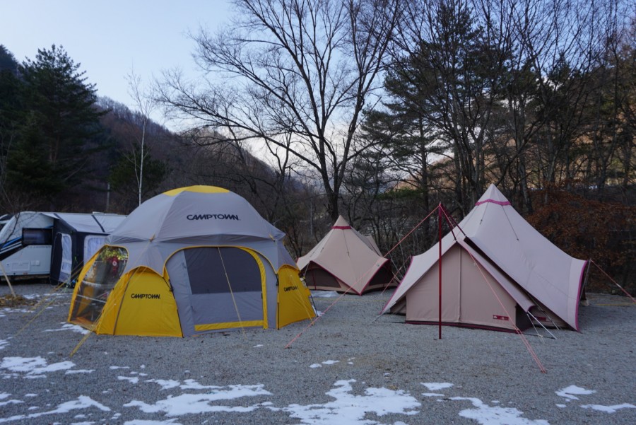용골송어와캠핑 이미지