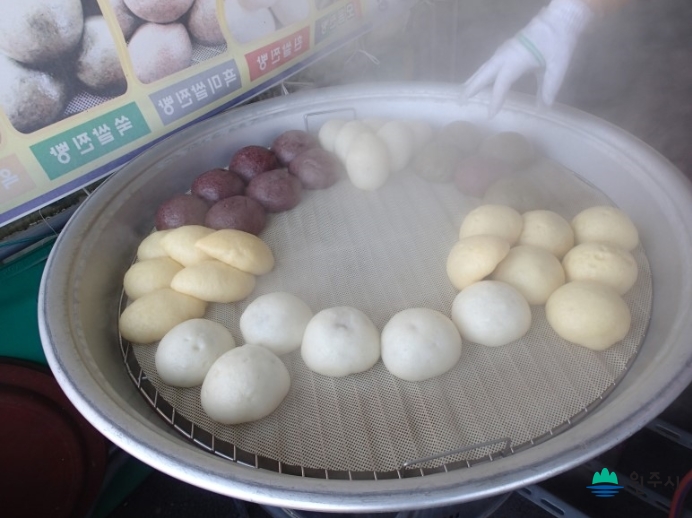 황둔쌀찐빵 이미지