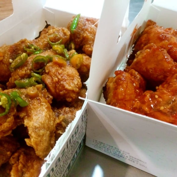 바다풍경치킨 이미지