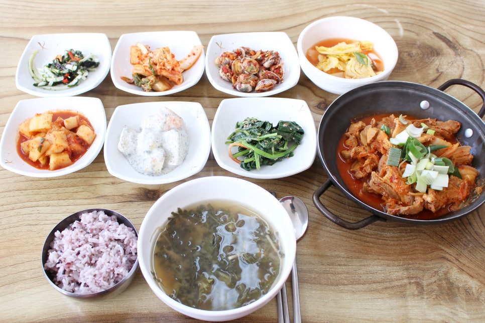 엄니손맛 이미지