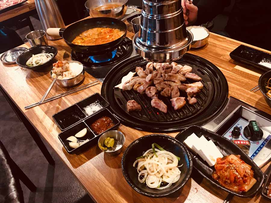육본심 이미지