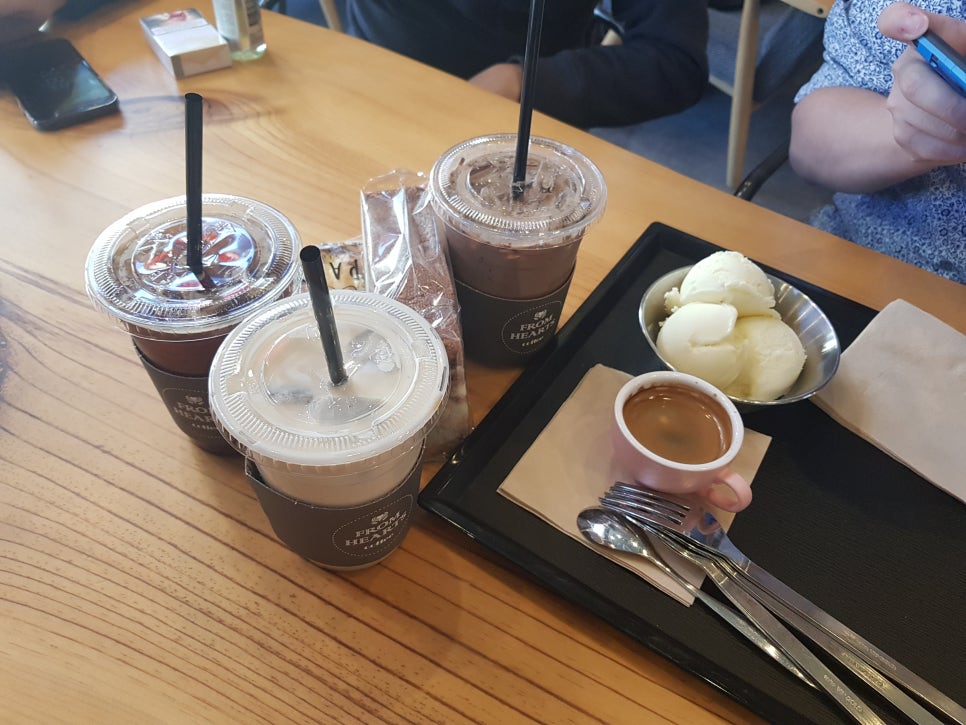 프롬하츠커피앤베이커리 성동구청점 이미지