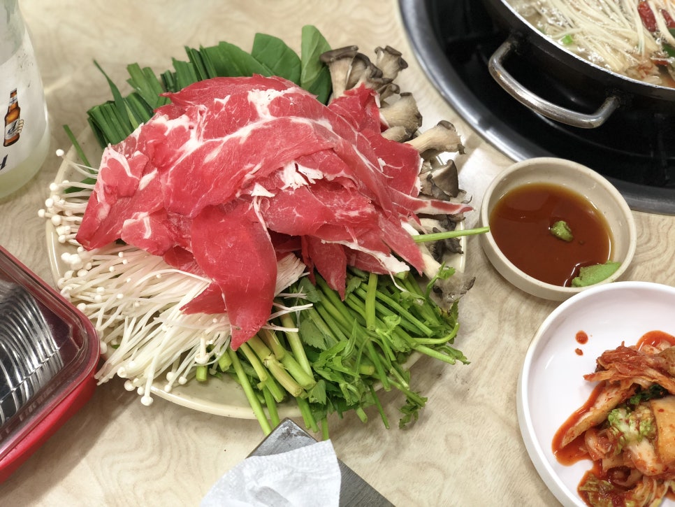 산촌칼국수 이미지