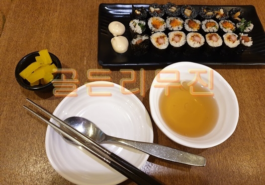 꼬마김밥마리 이미지