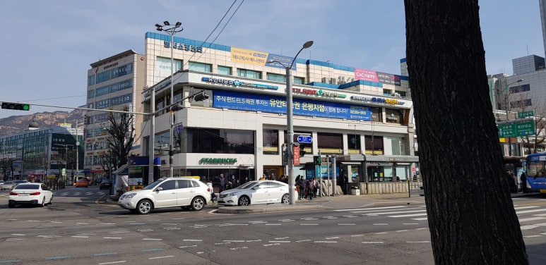 스타벅스 연신내역사거리점 이미지
