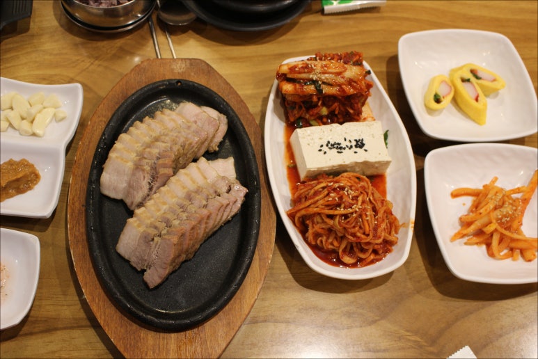 부산족발집 이미지