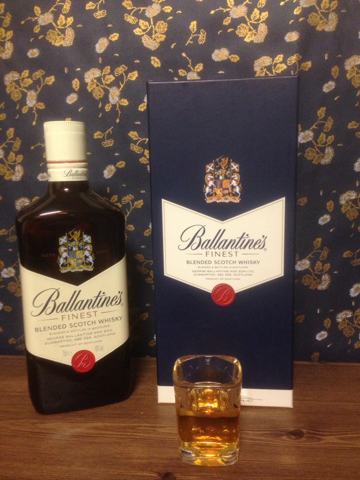 발렌타인(Ballentine) 이미지