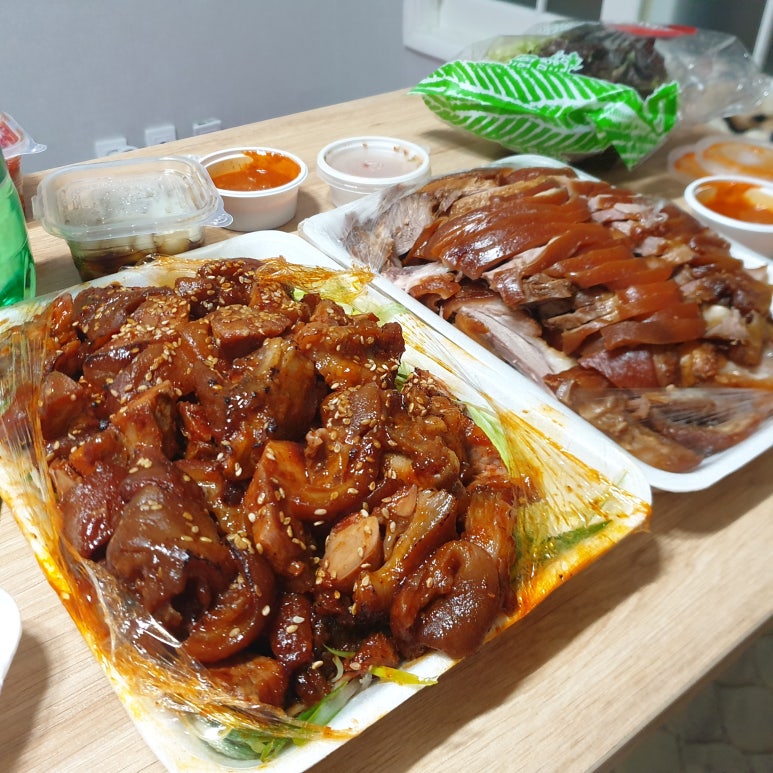 심일봉족발 이미지