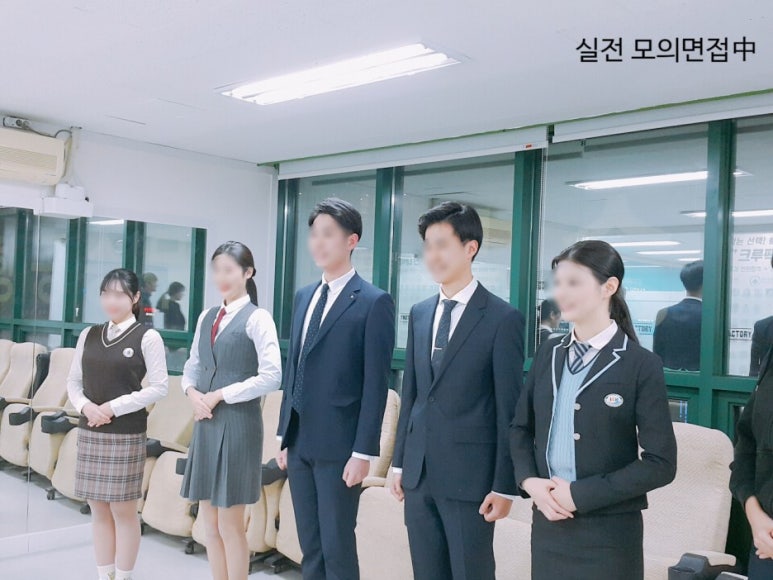 승무원 이미지