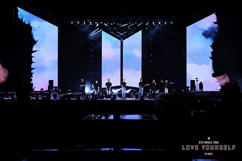 러브유어셀프(LOVE YOURSELF) 이미지