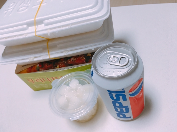부리나바베큐치킨 이미지
