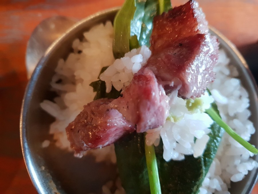 73명품도야지 이미지