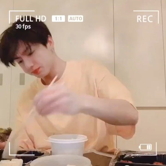 꾸꾸 이미지