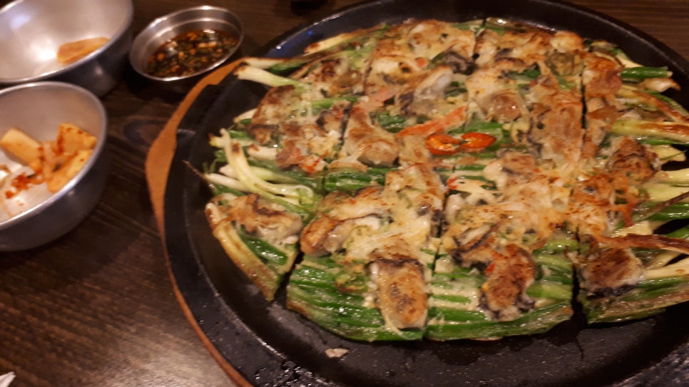 국수랑지짐이랑 이미지