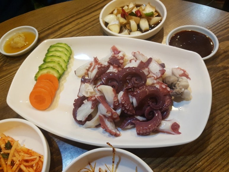 문어먹고찜먹고 이미지