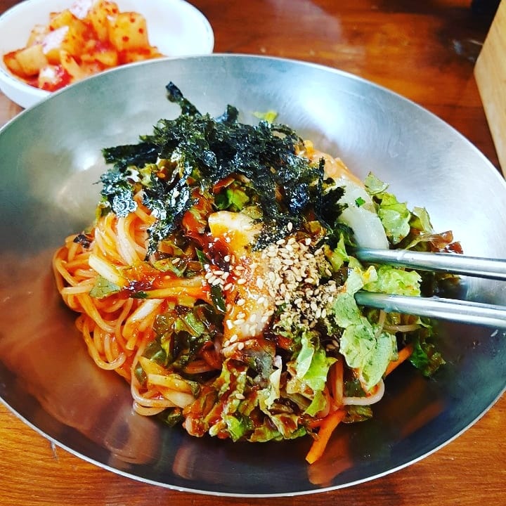 율하국수 이미지