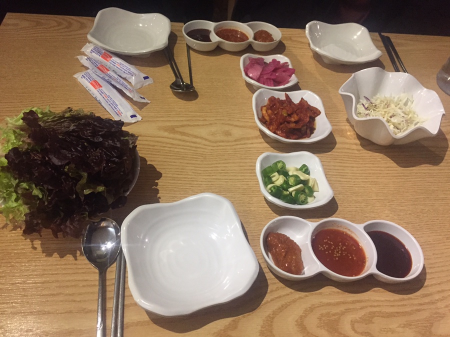 윤군족발본점 이미지