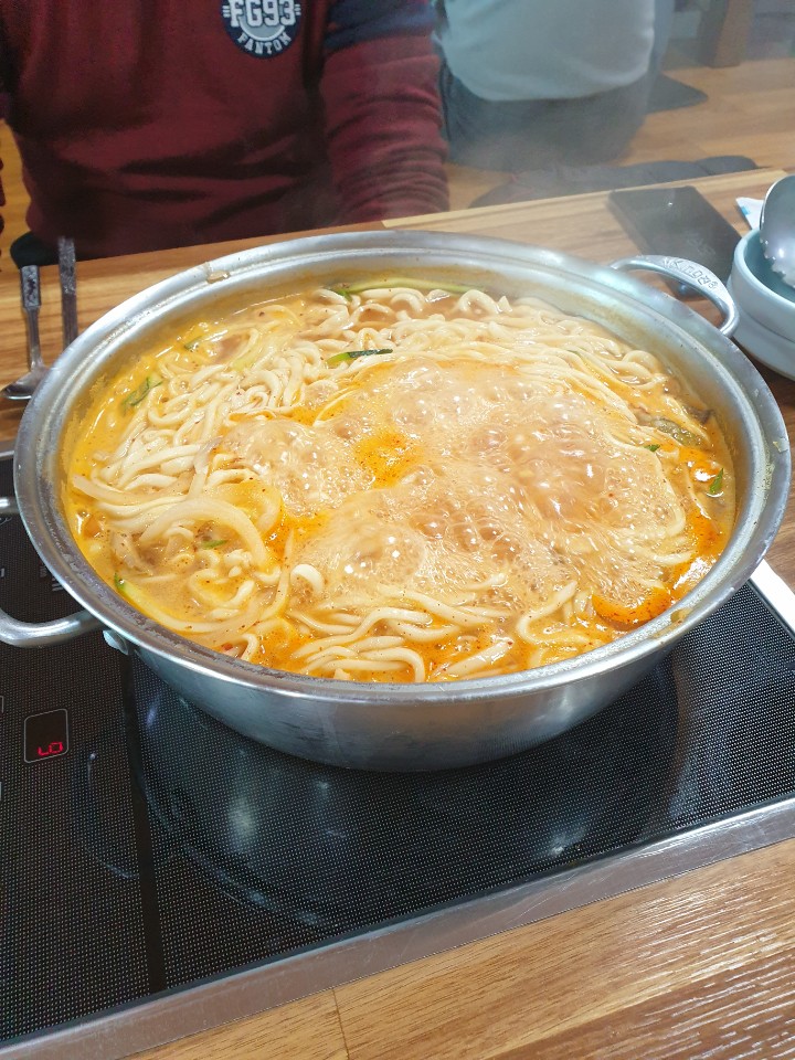 공주칼국수 이미지