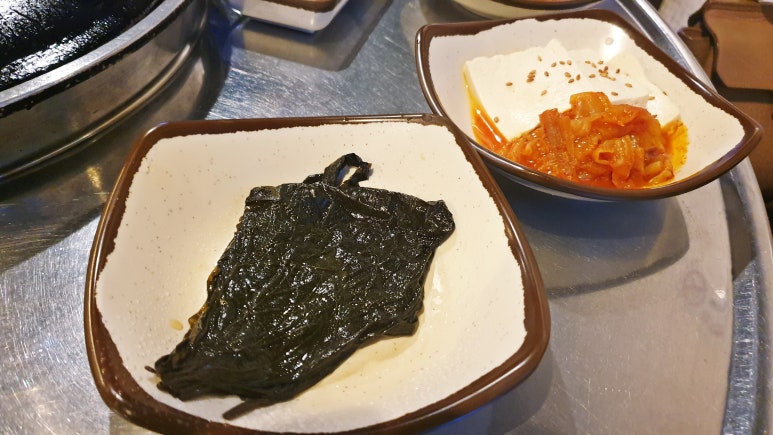솥뚜껑이면돼지 이미지
