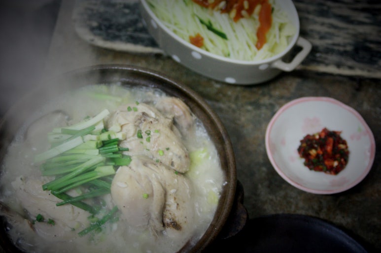 닭한마리영양탕 이미지