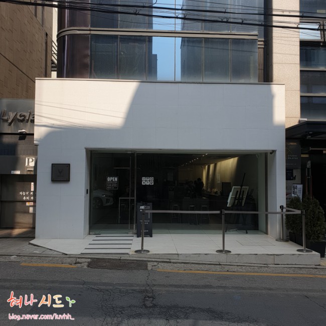데바스테이트(DEVASTATE) 이미지