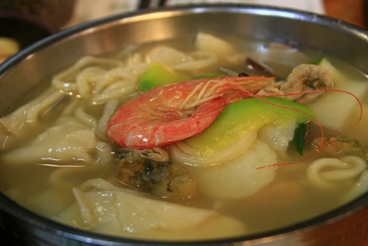 풀향기칼국수 이미지