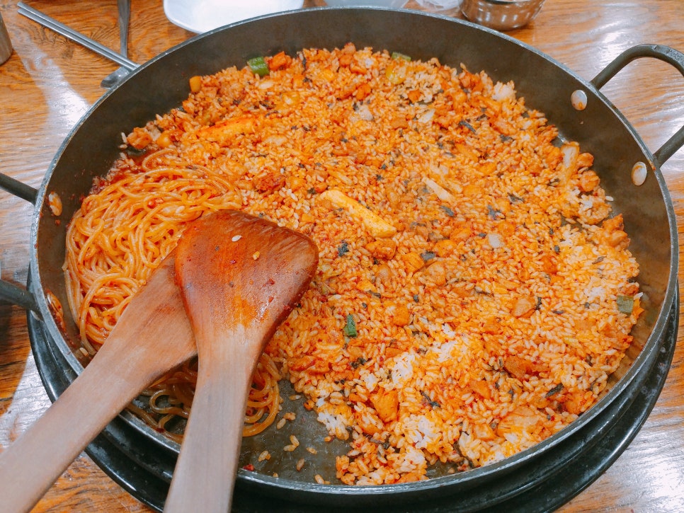 유가네닭갈비유스퀘어몰 이미지