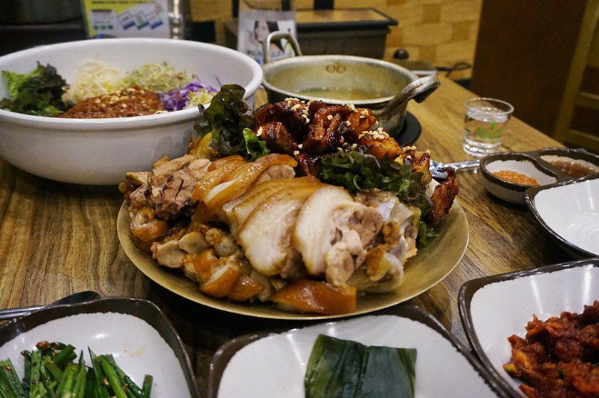 영통맛집야들야들한보약족발 이미지