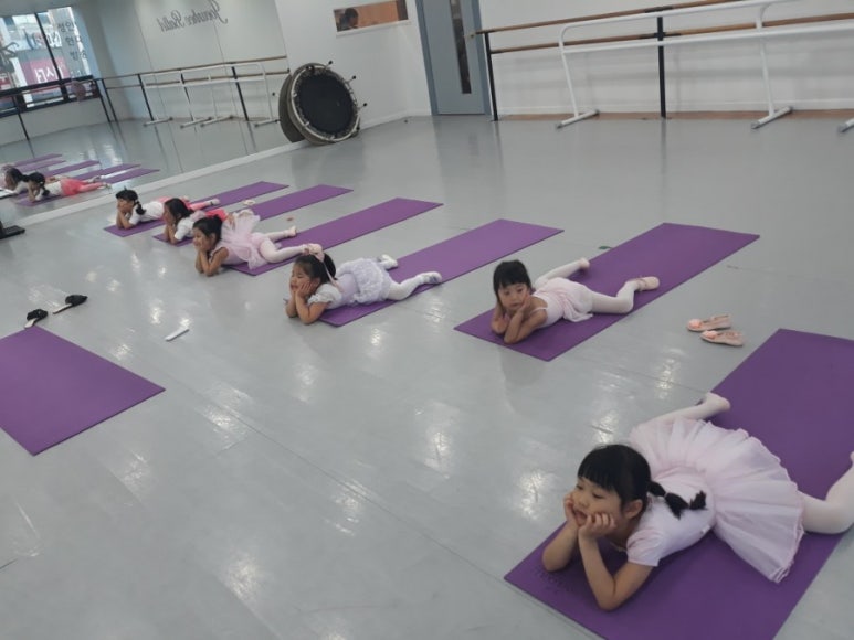 시어터무용학원 이미지