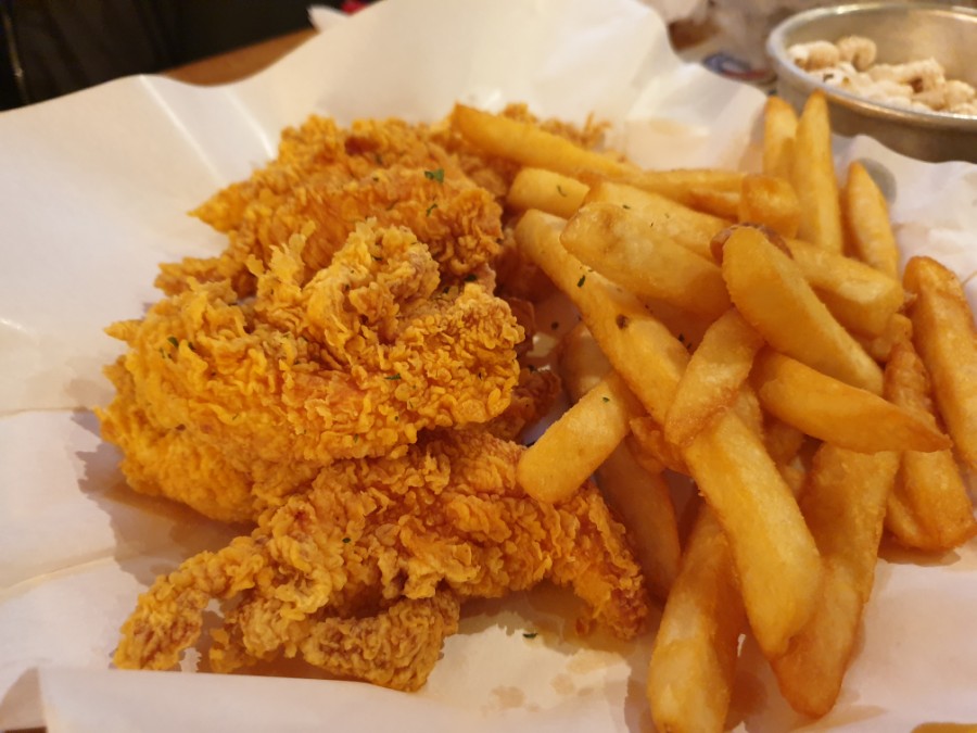 깐부치킨과천 이미지
