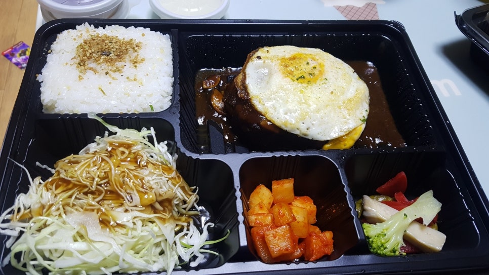 모모스테이크 이미지
