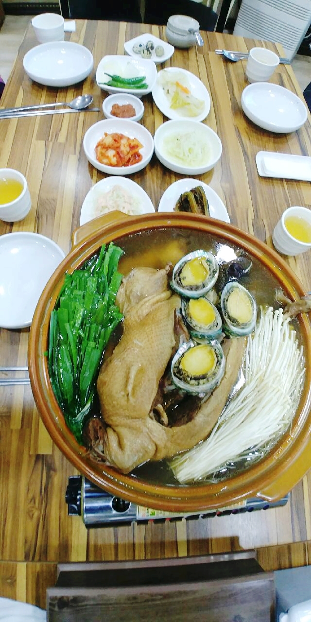 산아래황칠음식 이미지
