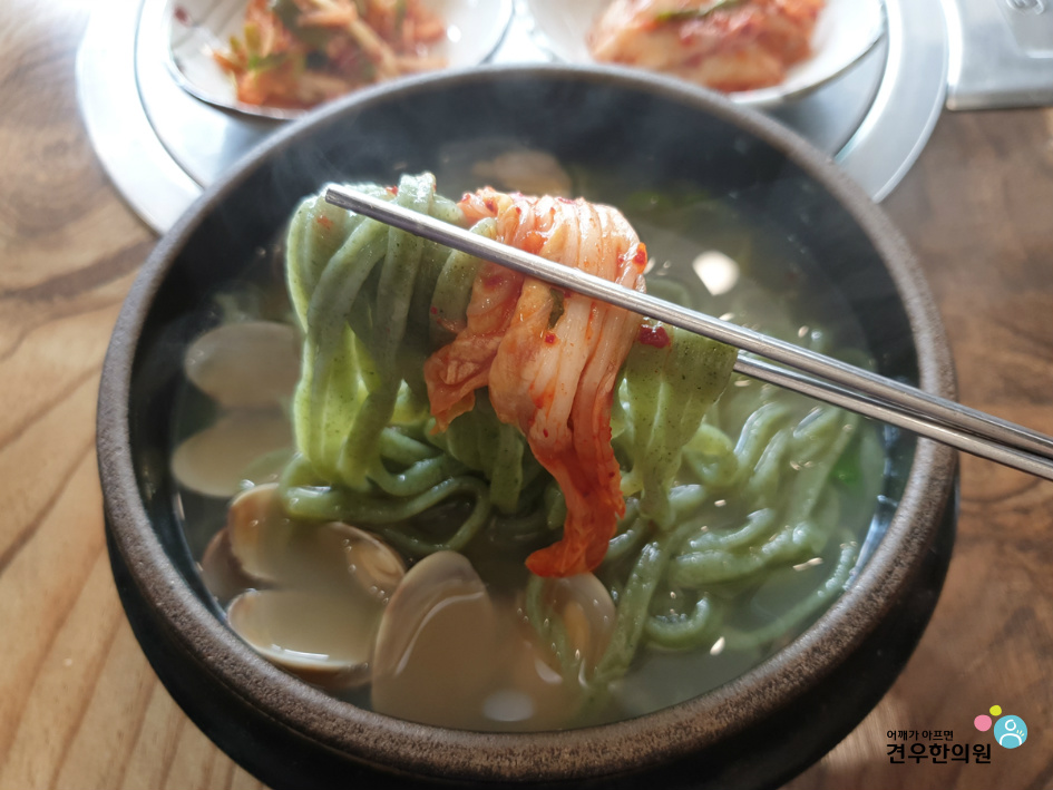 향촌칼국수 이미지
