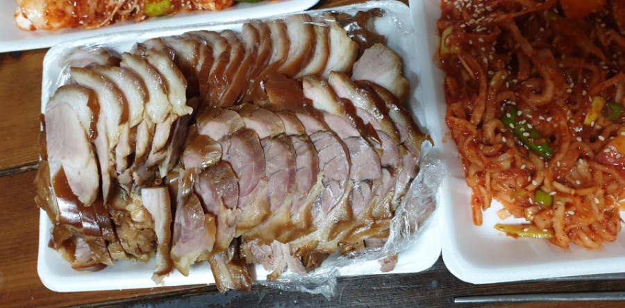 전주토종족발 이미지