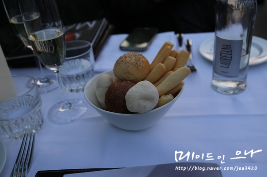 리나센트 이미지