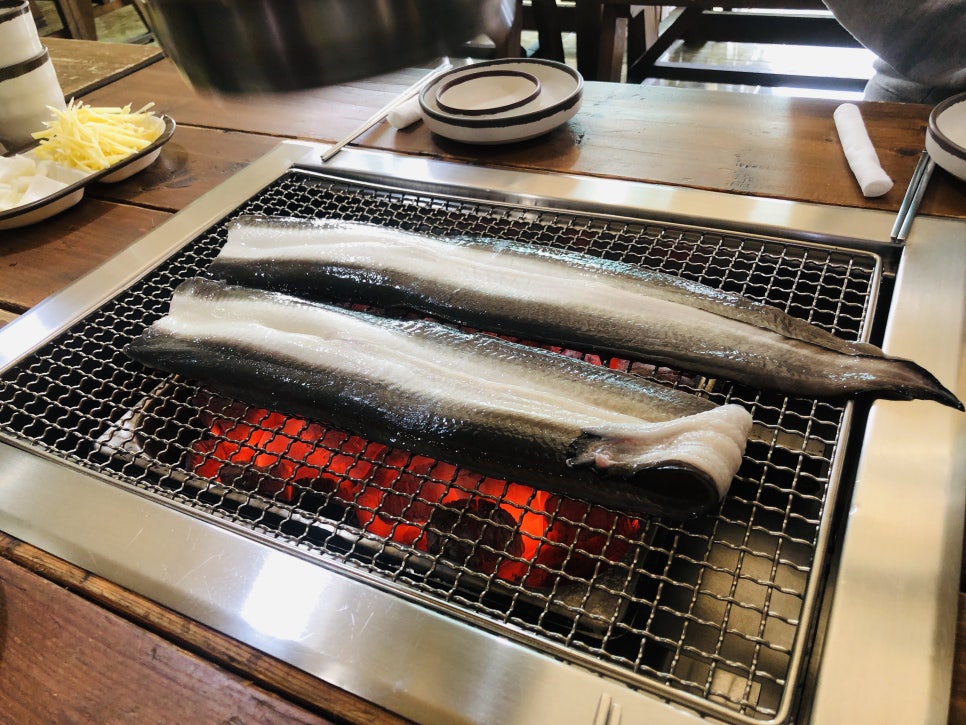 통일로장어촌 이미지