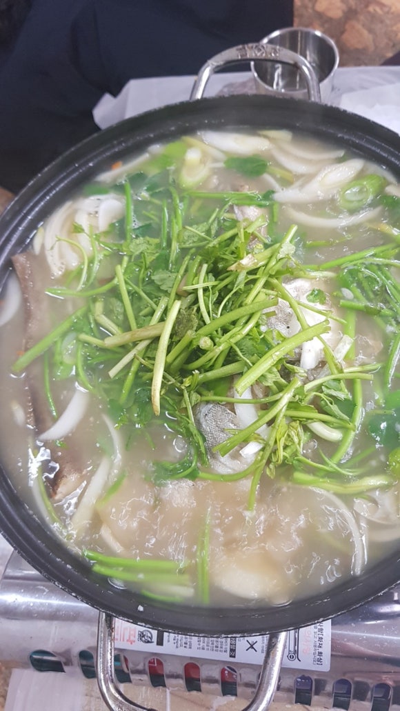 금동백숙 이미지