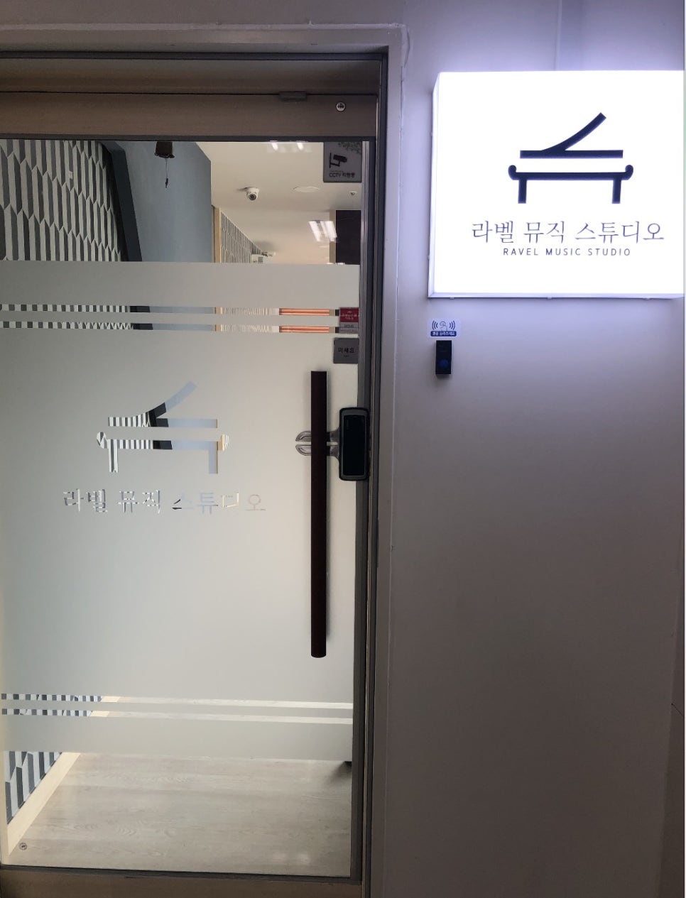 스튜디오0F 이미지