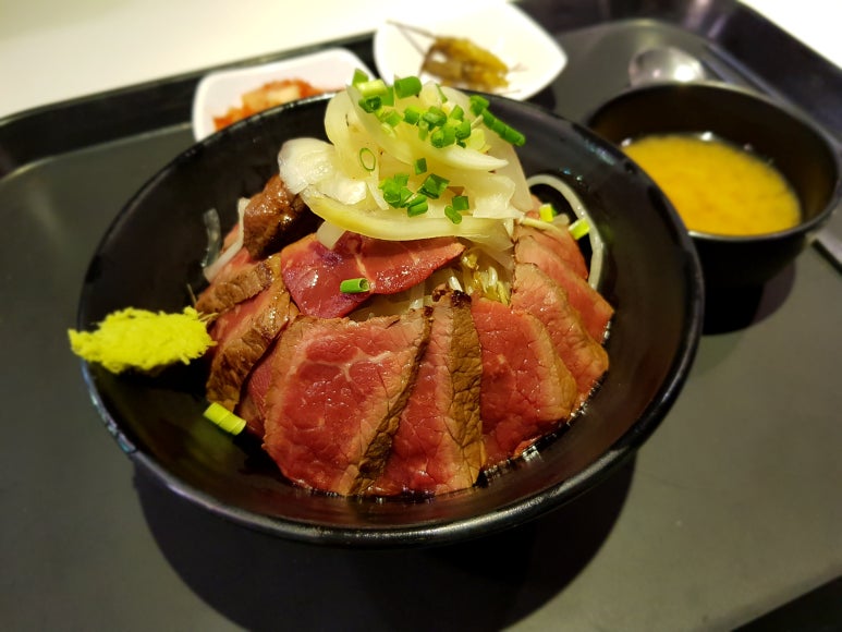 홍대개미신세계백화점 이미지