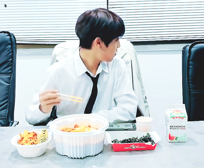 브이떡볶이 이미지