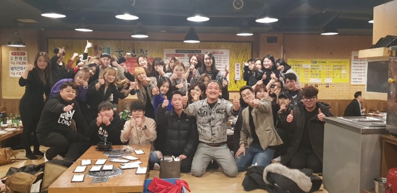 문헤어 이미지