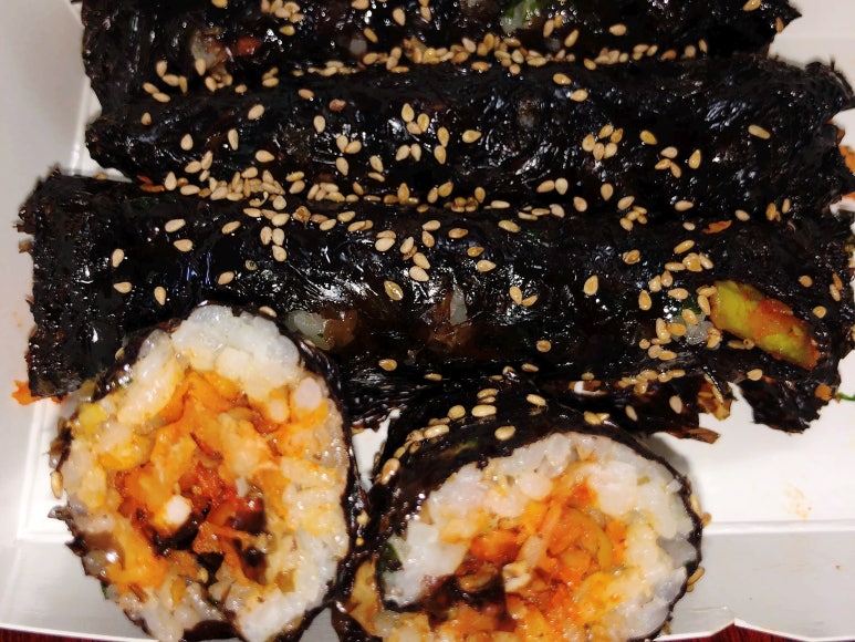 추박사자취생김밥 이미지