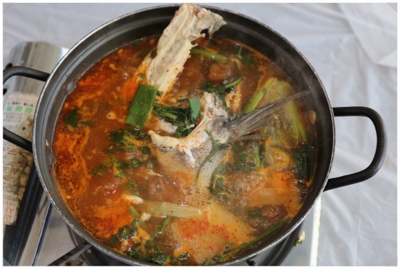 자갈치총각 이미지
