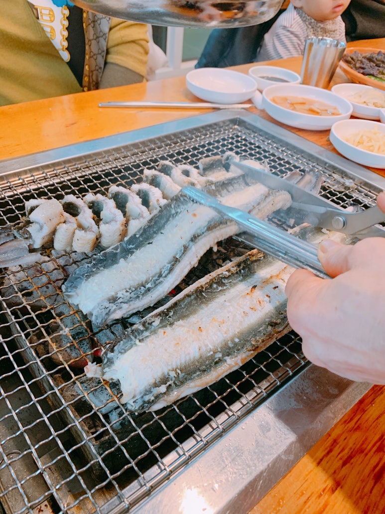 동인숯불민물장어 이미지